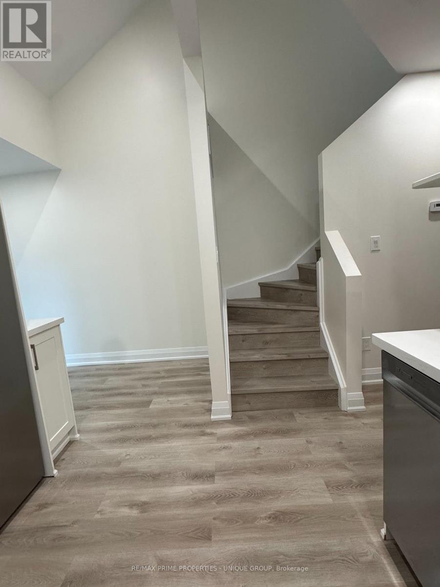 2-62 Henry Street, Toronto, ON, M5T 1X2 - 5