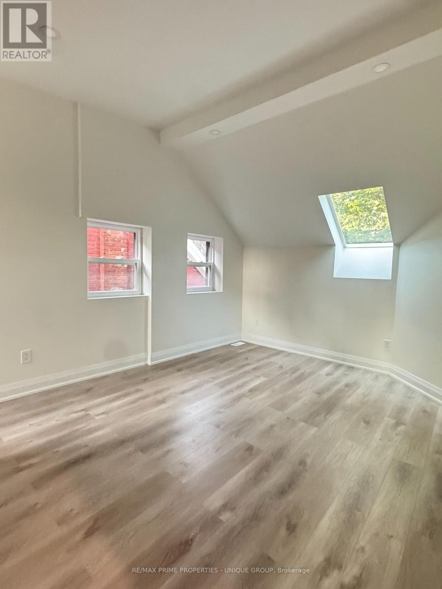 2-62 Henry Street, Toronto, ON, M5T 1X2 - 6