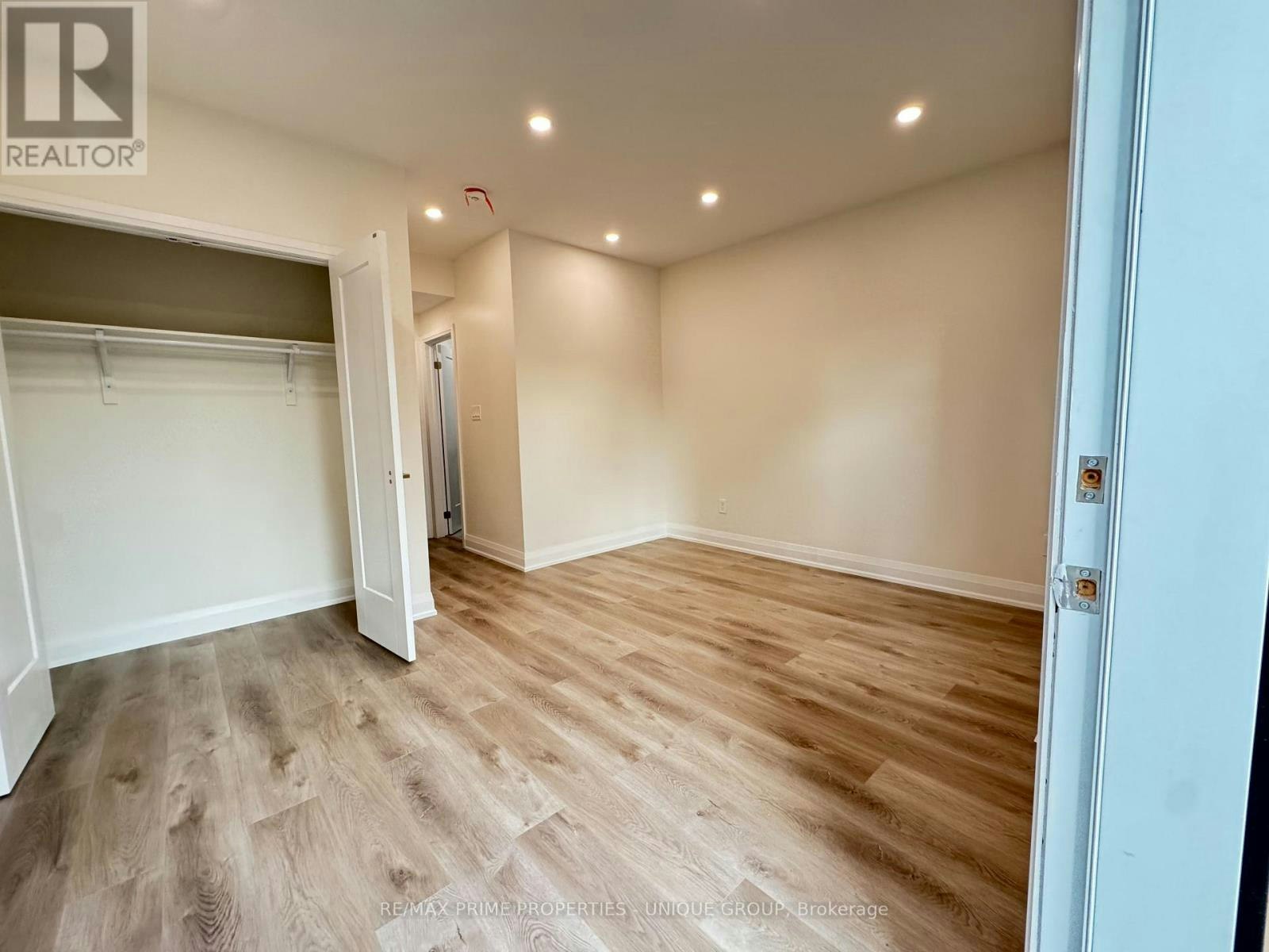 2-62 Henry Street, Toronto, ON, M5T 1X2 - 9