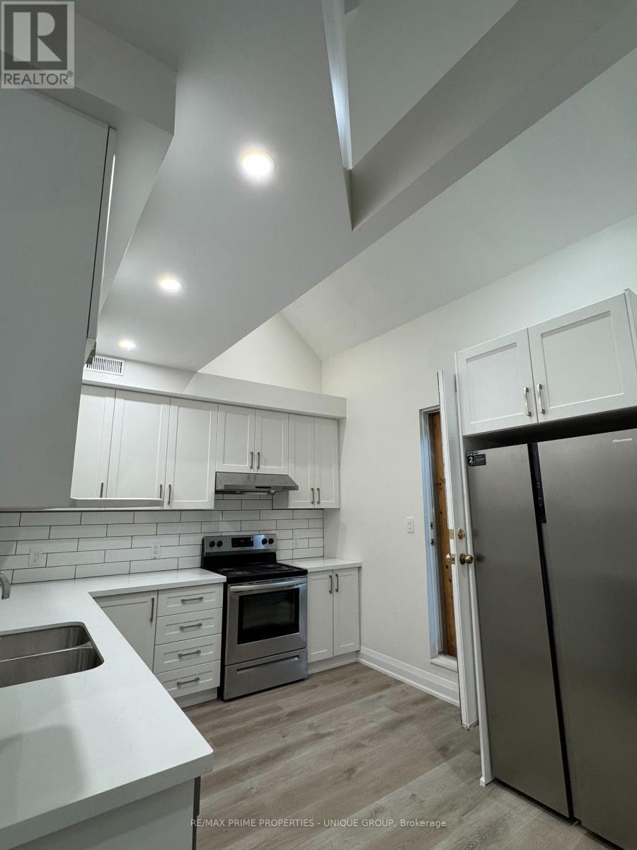 2-62 Henry Street, Toronto, ON, M5T 1X2 - 3