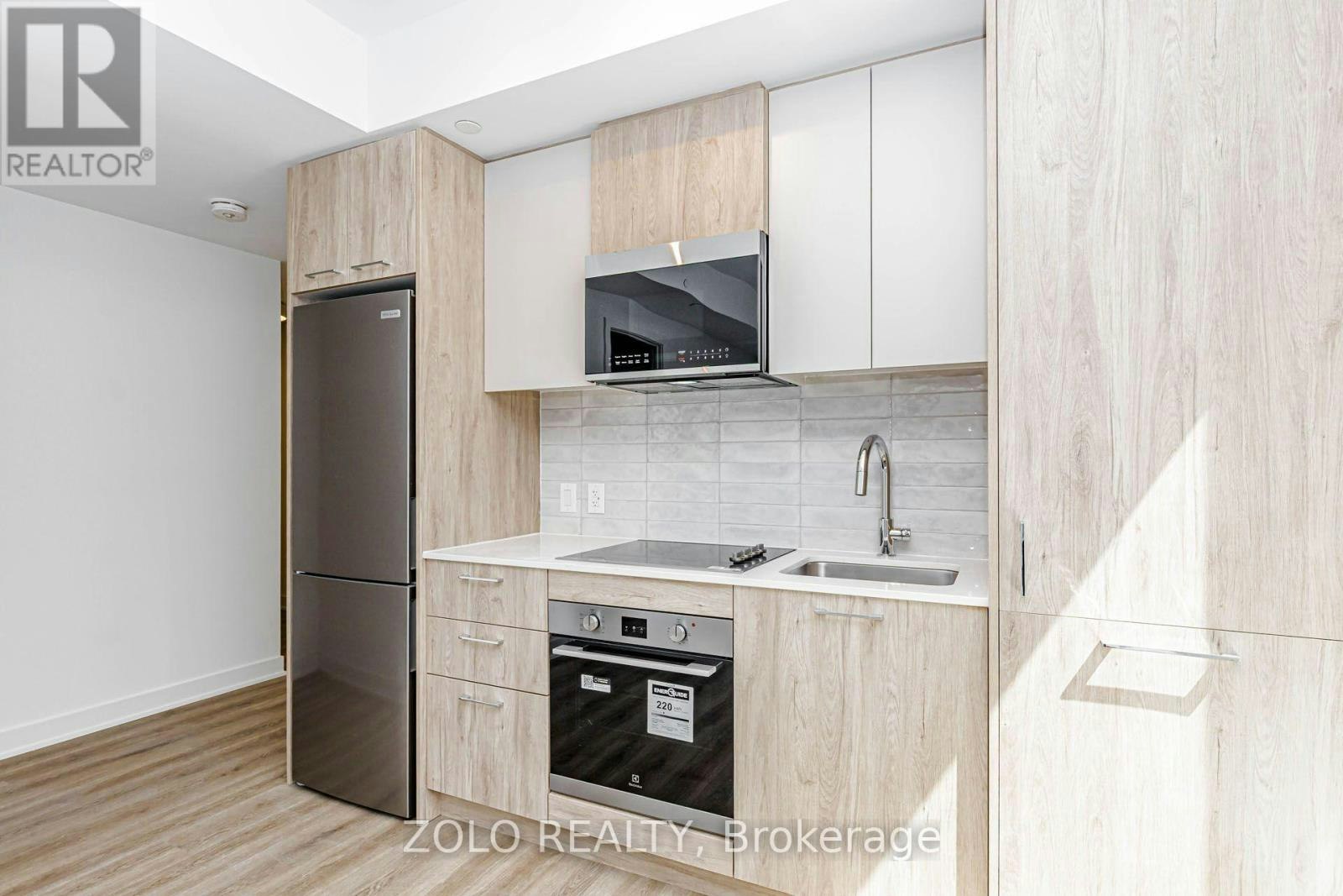 465-30 Dreamers Way, Toronto, ON, M5A 0Y7 - 17