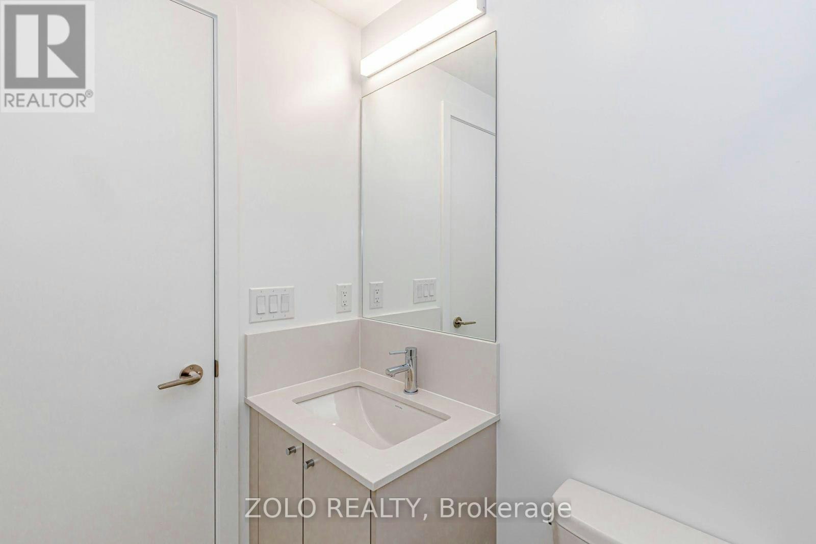 465-30 Dreamers Way, Toronto, ON, M5A 0Y7 - 24