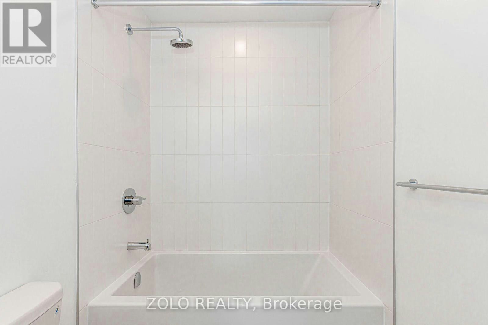 465-30 Dreamers Way, Toronto, ON, M5A 0Y7 - 25