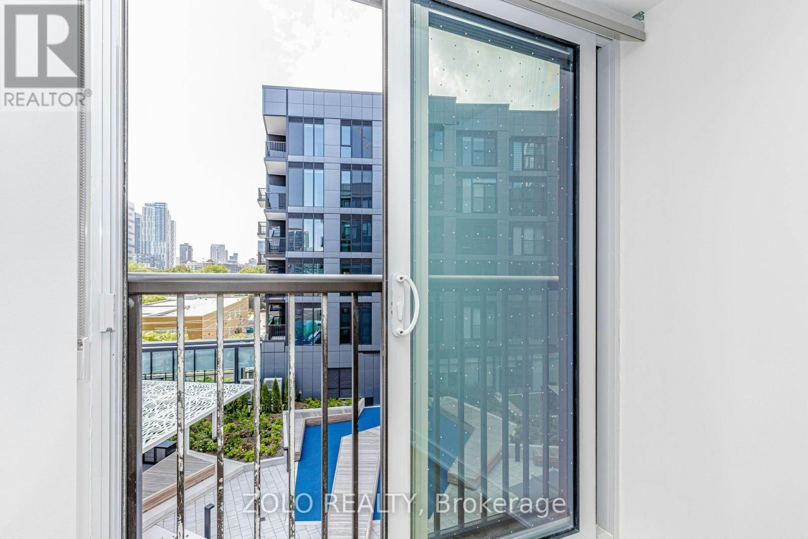 465-30 Dreamers Way, Toronto, ON, M5A 0Y7 - 34