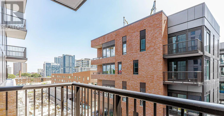 465-30 Dreamers Way, Toronto, ON, M5A 0Y7 - 37