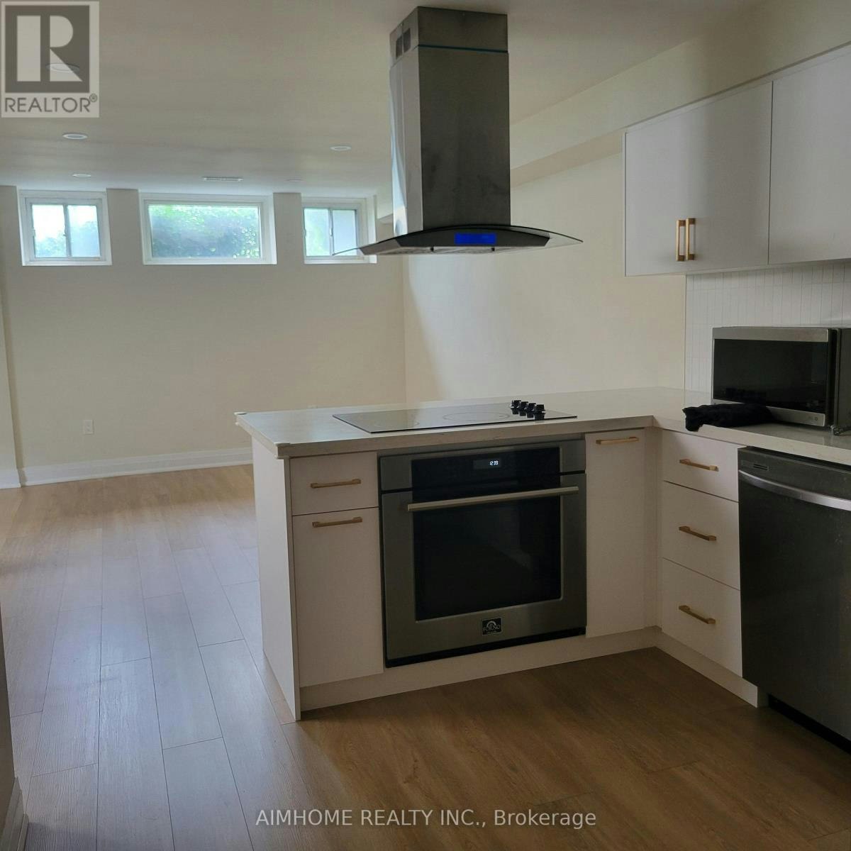 55 Santa Barbara Road, Toronto, ON, M2N 2C3