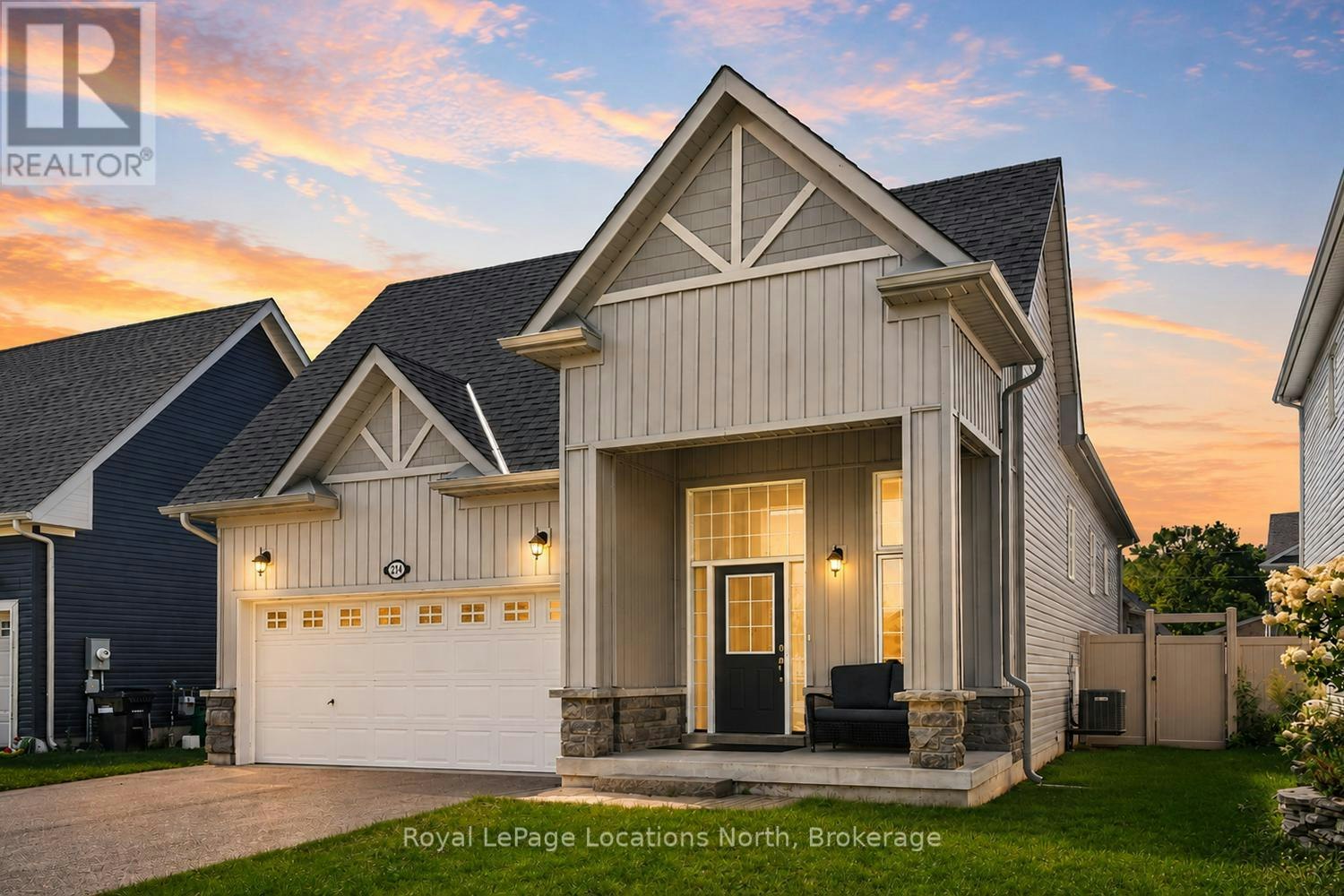 214 Springfield Crescent, Clearview, ON, L0M 1S0