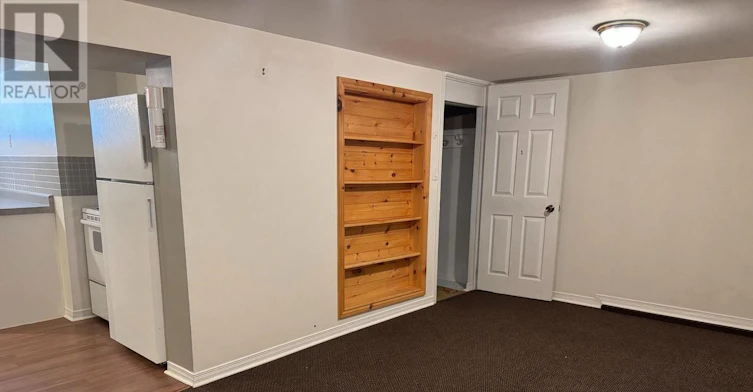 293 Oshawa Boulevard N, Oshawa, ON, L1G 5T2 - 2