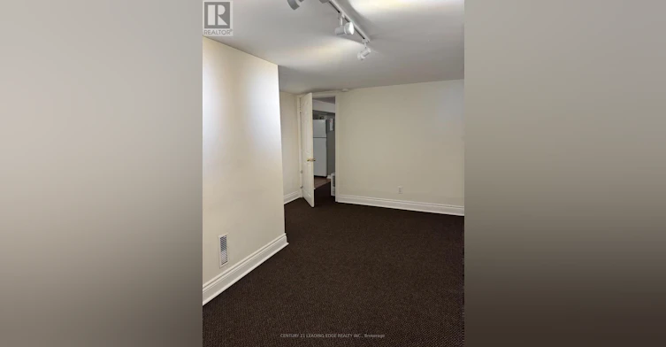 293 Oshawa Boulevard N, Oshawa, ON, L1G 5T2 - 12