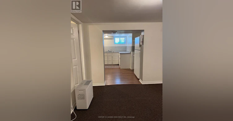 293 Oshawa Boulevard N, Oshawa, ON, L1G 5T2 - 4