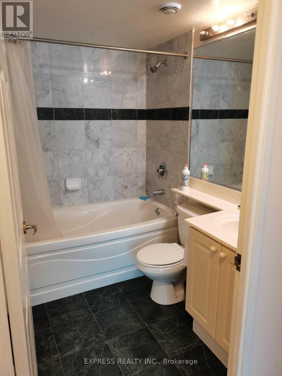 1111-18 Lee Centre Drive, Toronto, ON, M1H 3H5 - 8