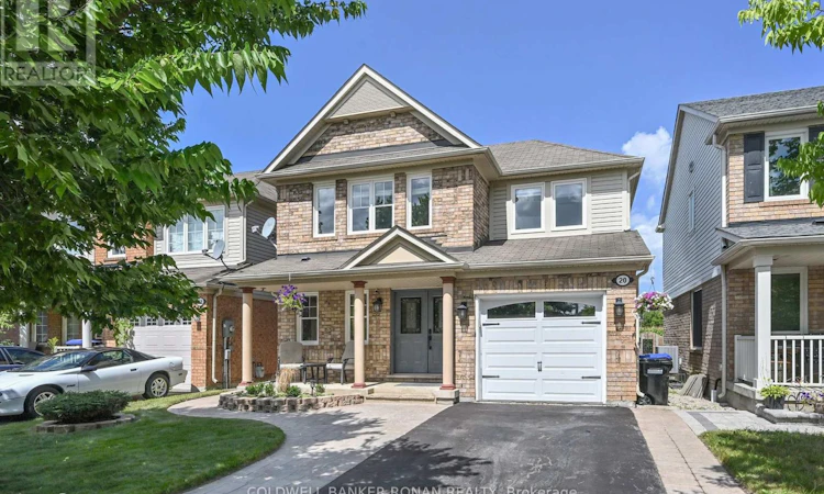 20 John Taylor Avenue W