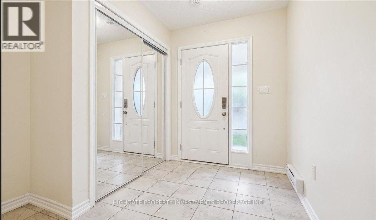 107 Lemieux Court, Milton, ON, L9E 1E9 - 2