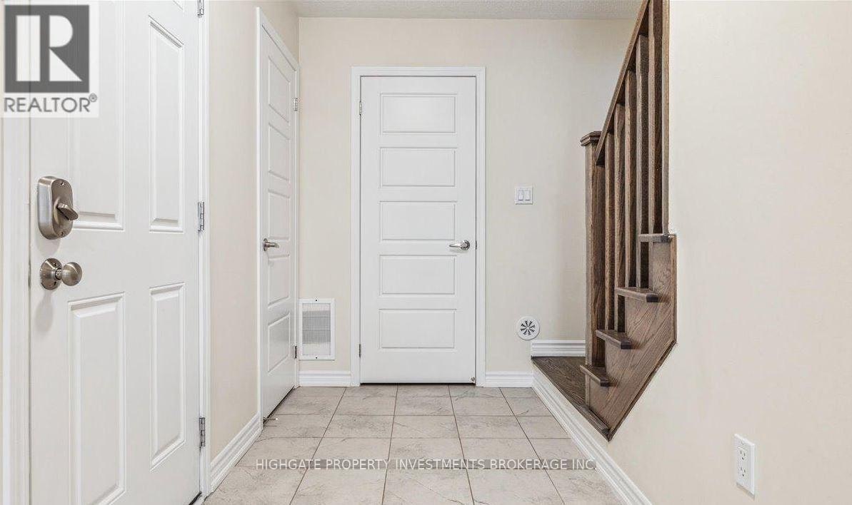 107 Lemieux Court, Milton, ON, L9E 1E9 - 3
