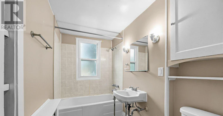 4-8 Thirty Third Street, Toronto, ON, M8W 3G8 - 9