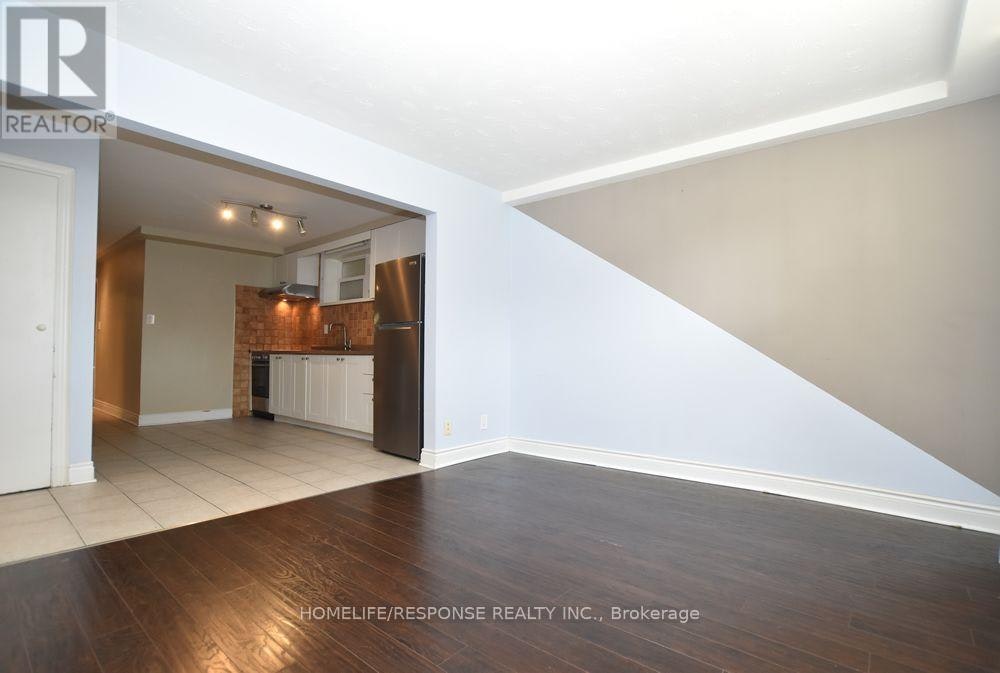 1-42 Emerald Crescent, Toronto, ON, M8V 2B6 - 5
