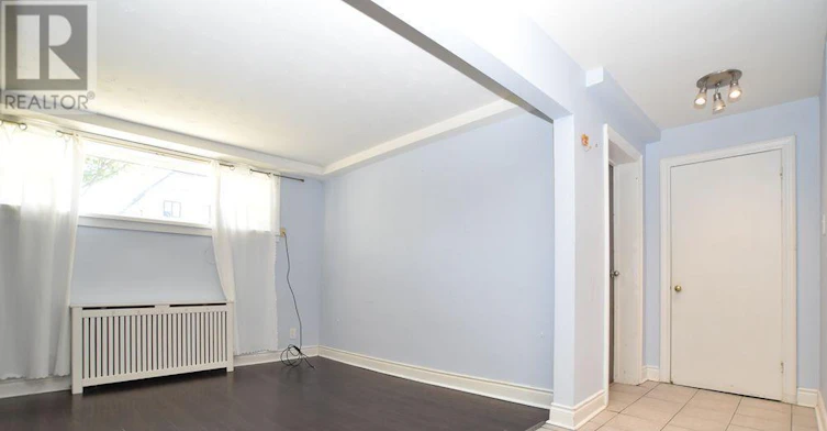 1-42 Emerald Crescent, Toronto, ON, M8V 2B6 - 11