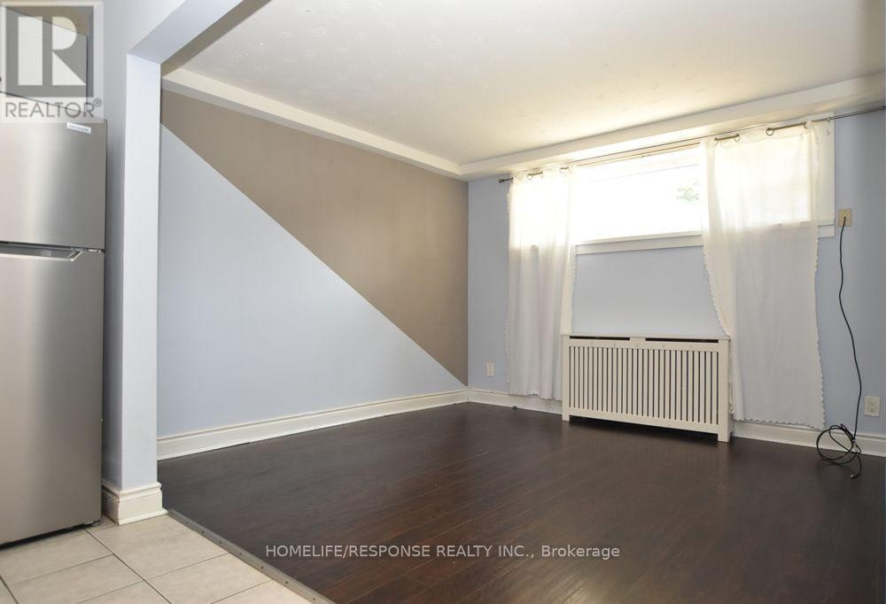1-42 Emerald Crescent, Toronto, ON, M8V 2B6 - 6