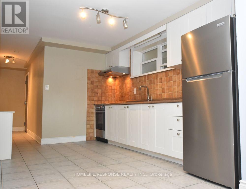 1-42 Emerald Crescent, Toronto, ON, M8V 2B6 - 3