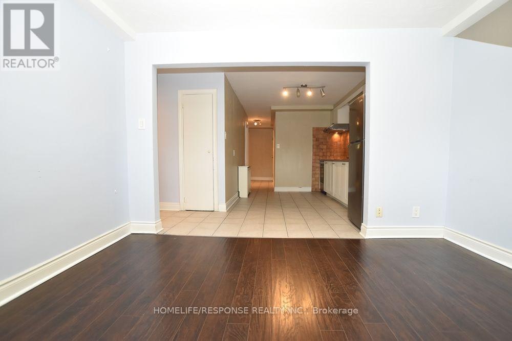 1-42 Emerald Crescent, Toronto, ON, M8V 2B6 - 4