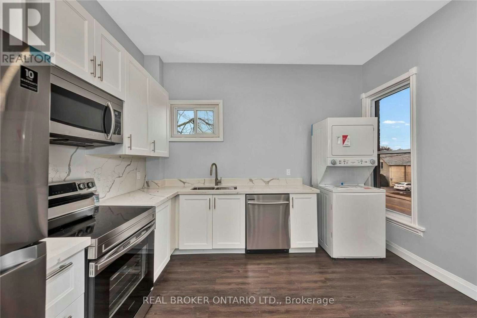 1-108 Murray Street, Brantford, ON, N3S 5P6 - 9