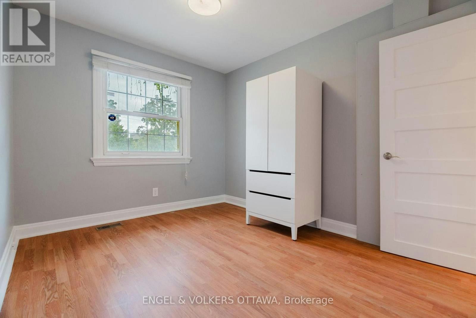 1988 Carling Avenue, Ottawa, ON, K2A 1G1 - 19