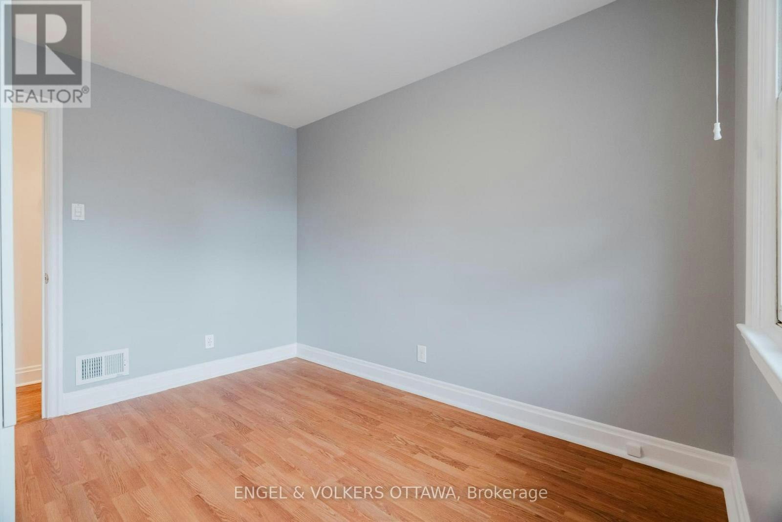 1988 Carling Avenue, Ottawa, ON, K2A 1G1 - 20
