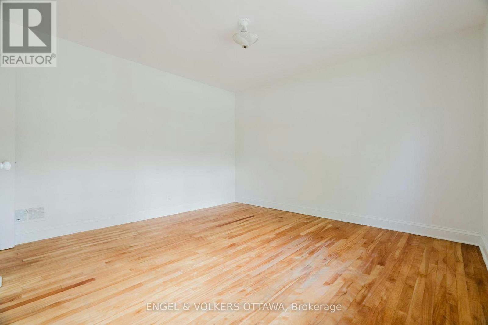 2028 Carling Avenue, Ottawa, ON, K2A 1G2 - 29