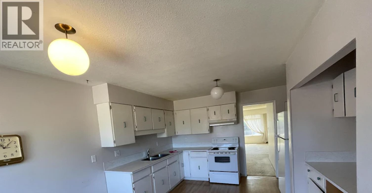 Upstairs-10433 No. 1 Road, Richmond, BC, V7E 1S3 - 2