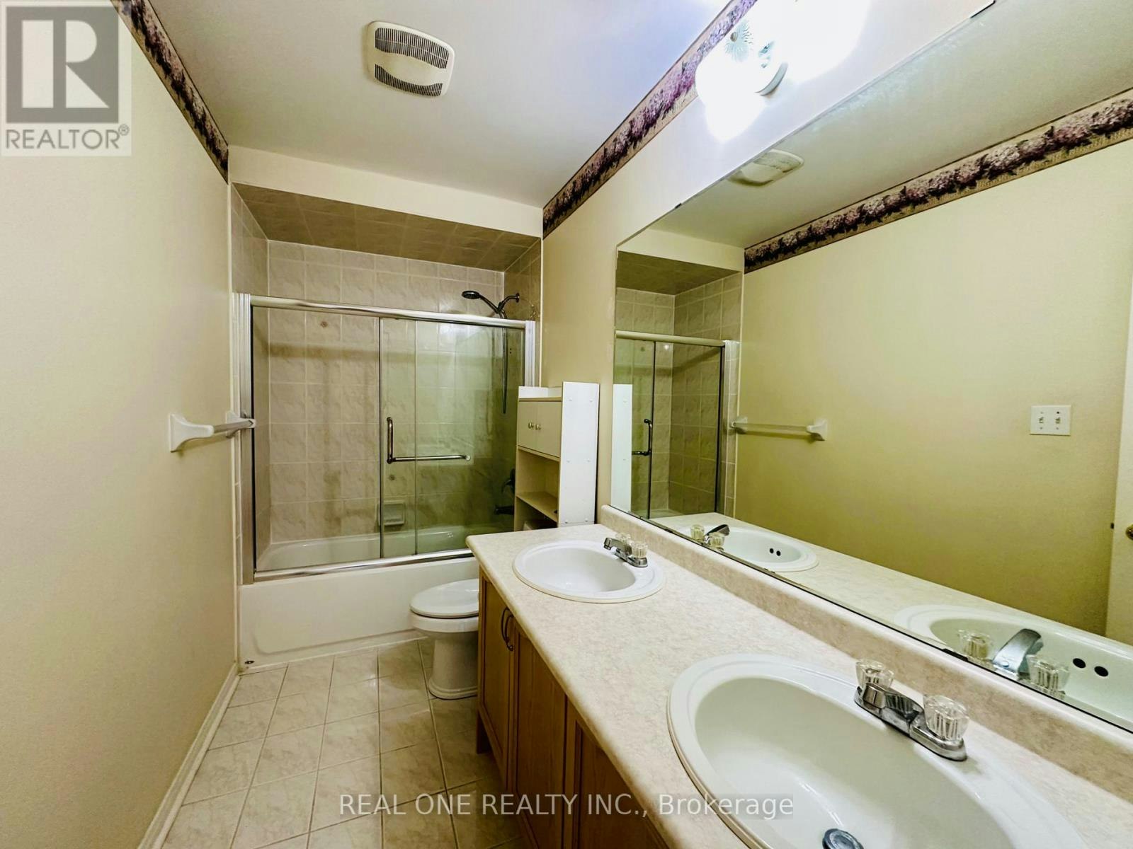 104 Revelstoke Crescent, Richmond Hill, ON, L4B 4T4 - 18