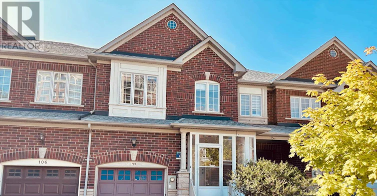 104 Revelstoke Crescent, Richmond Hill, ON, L4B 4T4