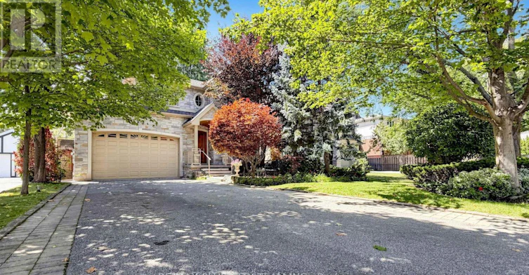 50 Bonnyview Drive, Toronto, ON, M8Y 3G6