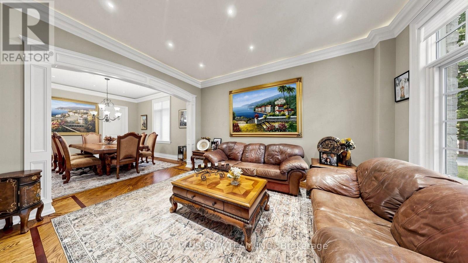 50 Bonnyview Drive, Toronto, ON, M8Y 3G6 - 4