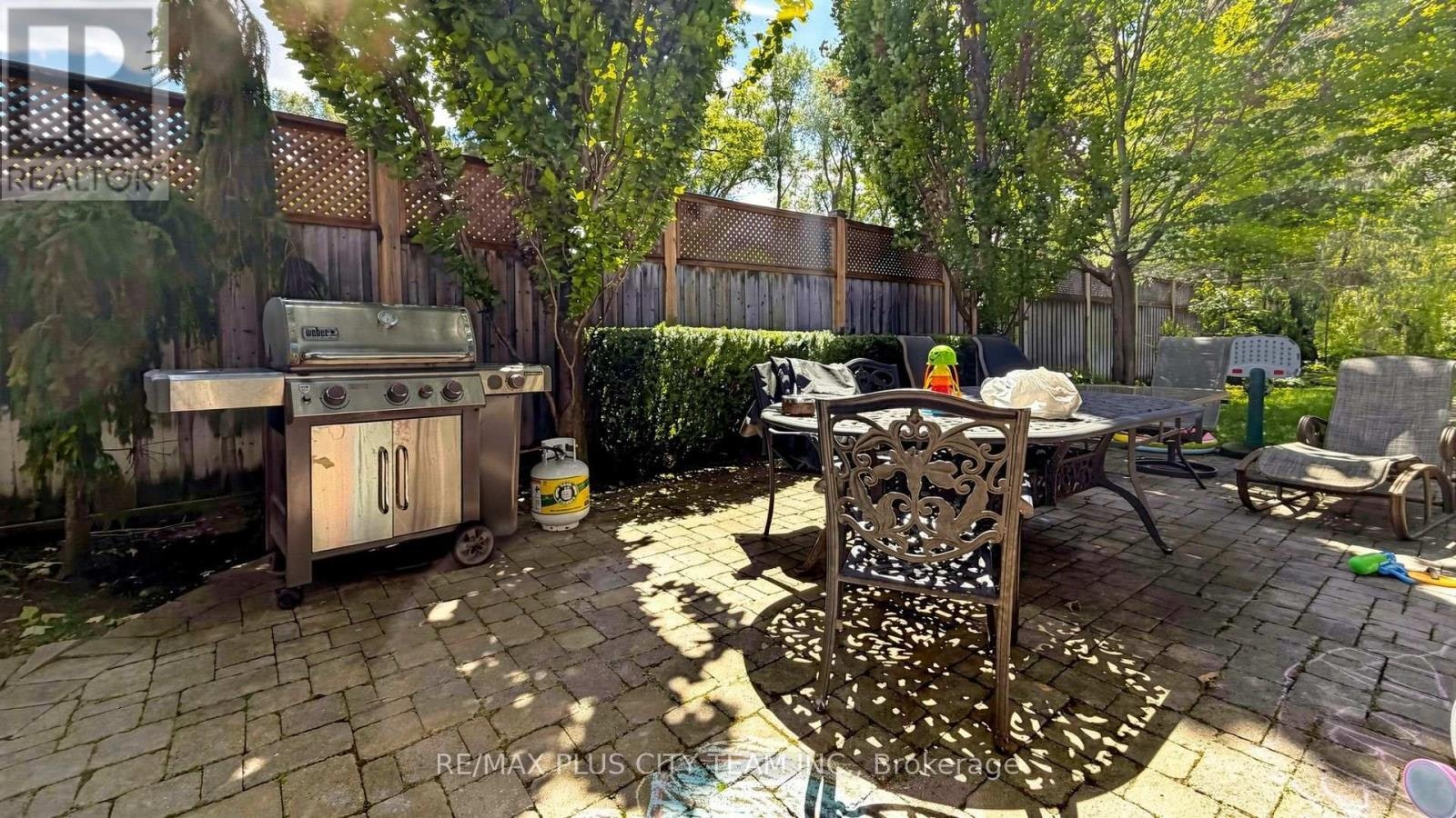 50 Bonnyview Drive, Toronto, ON, M8Y 3G6 - 42