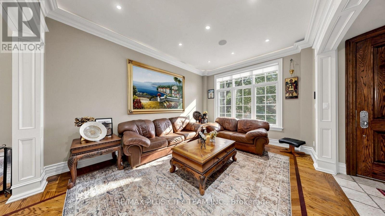 50 Bonnyview Drive, Toronto, ON, M8Y 3G6 - 3