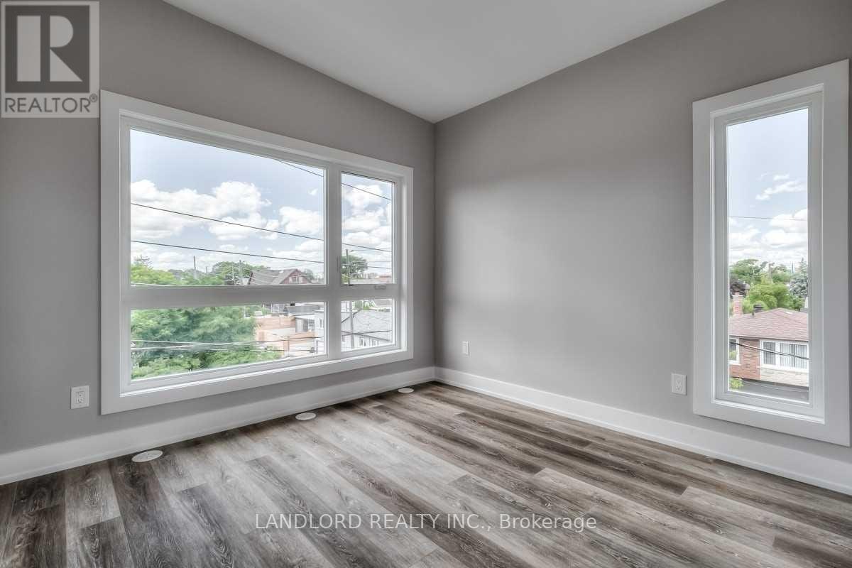 3-53 Rockcliffe Boulevard, Toronto, ON, M6N 4R3 - 13