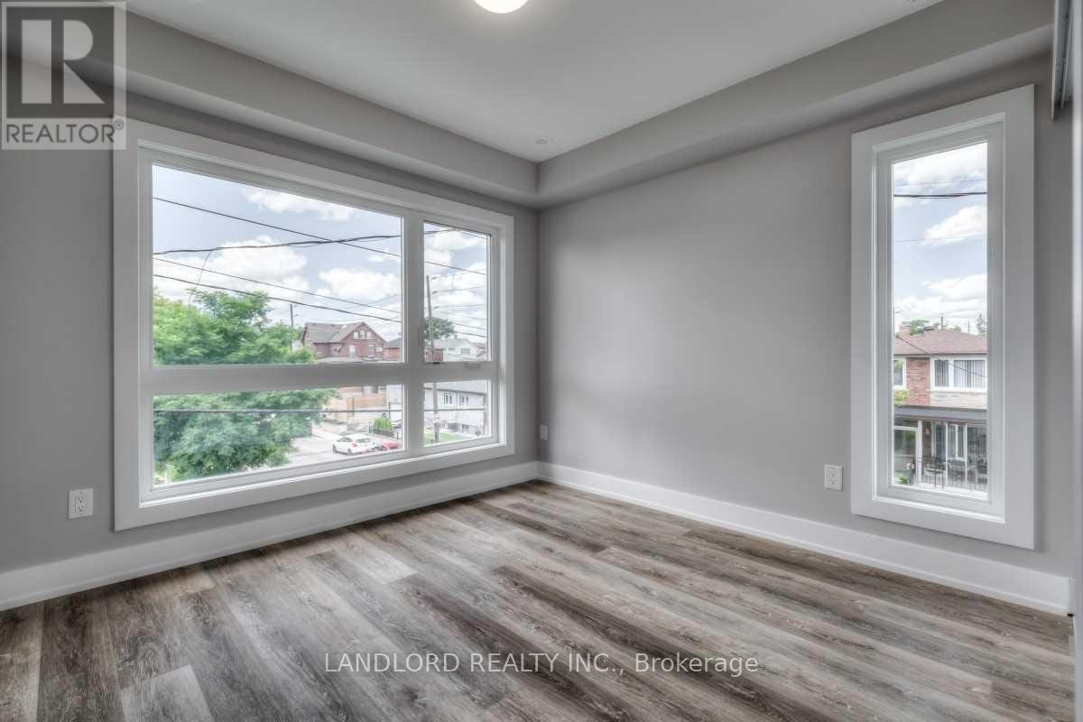 3-53 Rockcliffe Boulevard, Toronto, ON, M6N 4R3 - 9