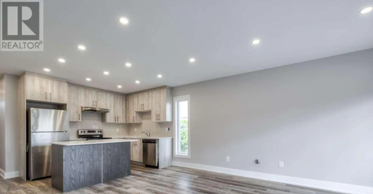 3-53 Rockcliffe Boulevard, Toronto, ON, M6N 4R3
