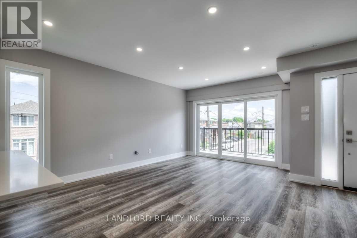 3-53 Rockcliffe Boulevard, Toronto, ON, M6N 4R3 - 6