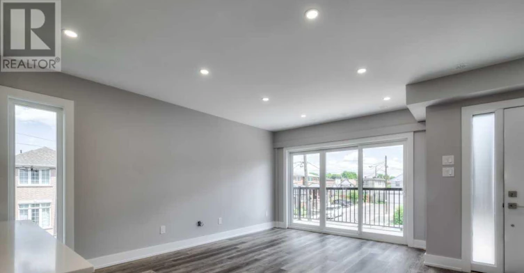 3-53 Rockcliffe Boulevard, Toronto, ON, M6N 4R3 - 6