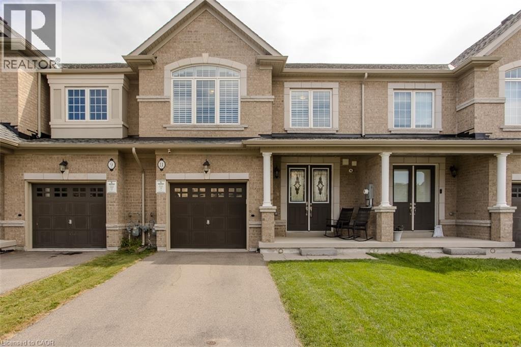 11 Cooley Grove, Hamilton, ON, L9K 0J7
