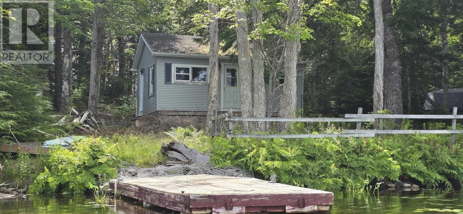 15 Johnson Road, East Uniacke, NS, B0N 1Z0