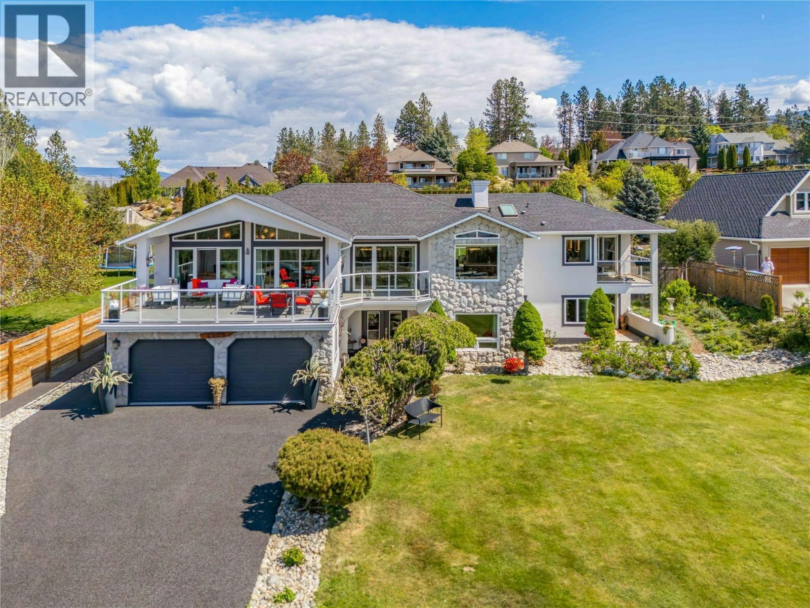 4325 Takla Road, Kelowna, BC, V1W 3C4
