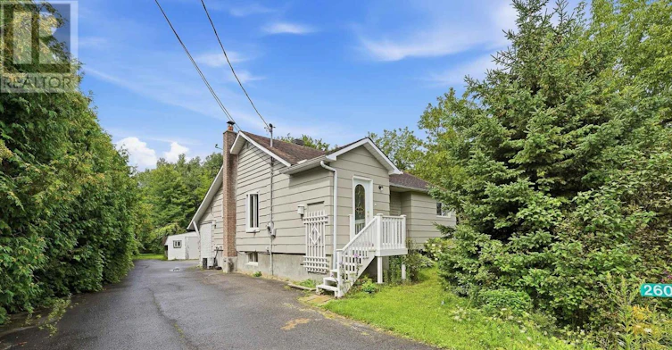 2604 Mer Bleue Road, Ottawa, ON, K4B 1H9 - 2
