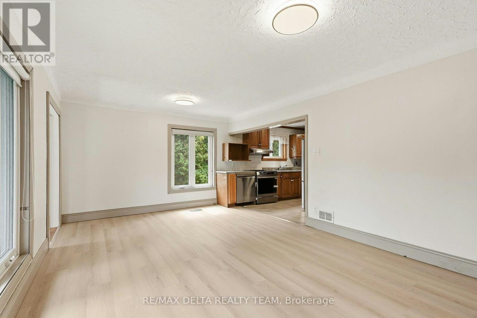 2604 Mer Bleue Road, Ottawa, ON, K4B 1H9 - 7