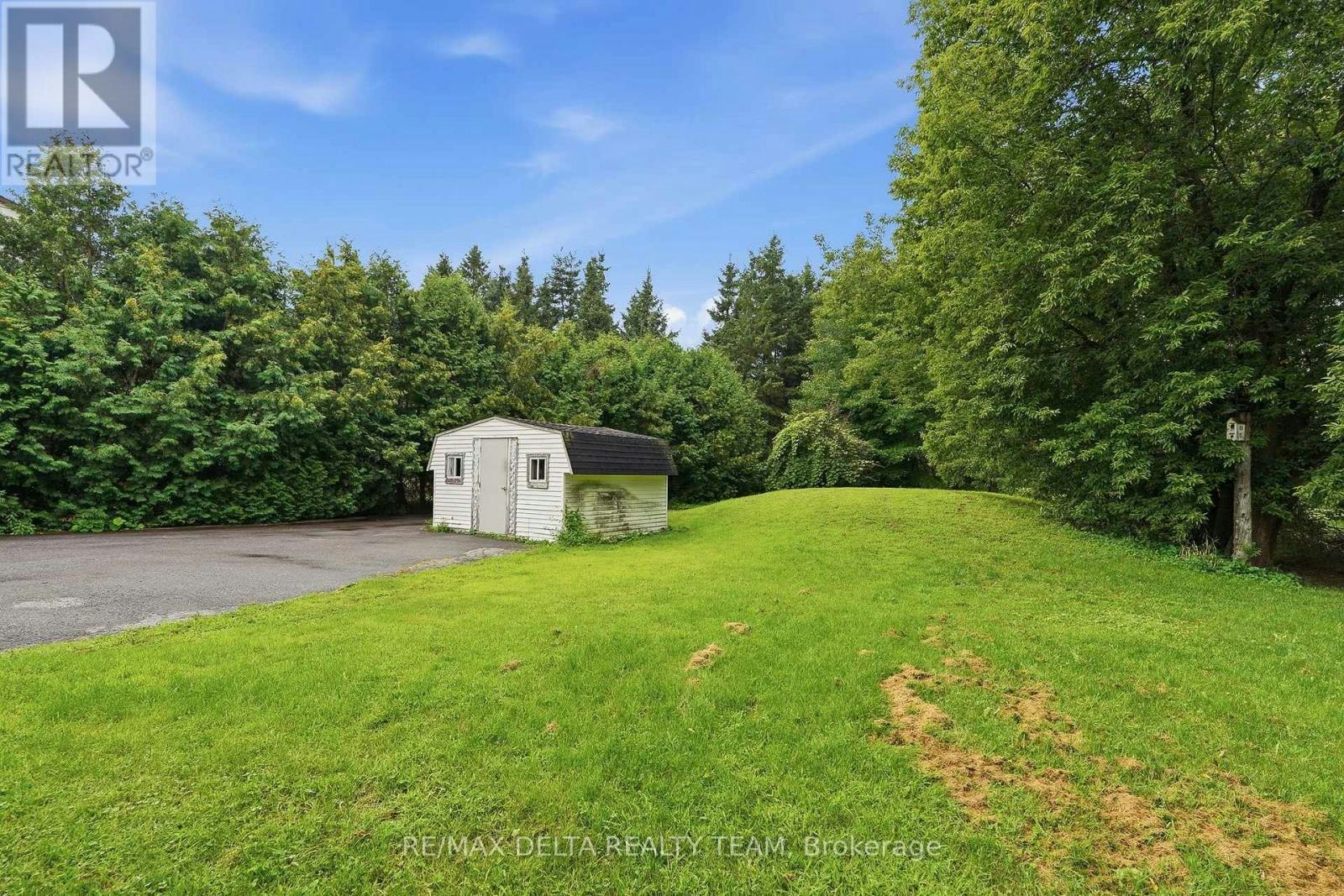 2604 Mer Bleue Road, Ottawa, ON, K4B 1H9 - 24
