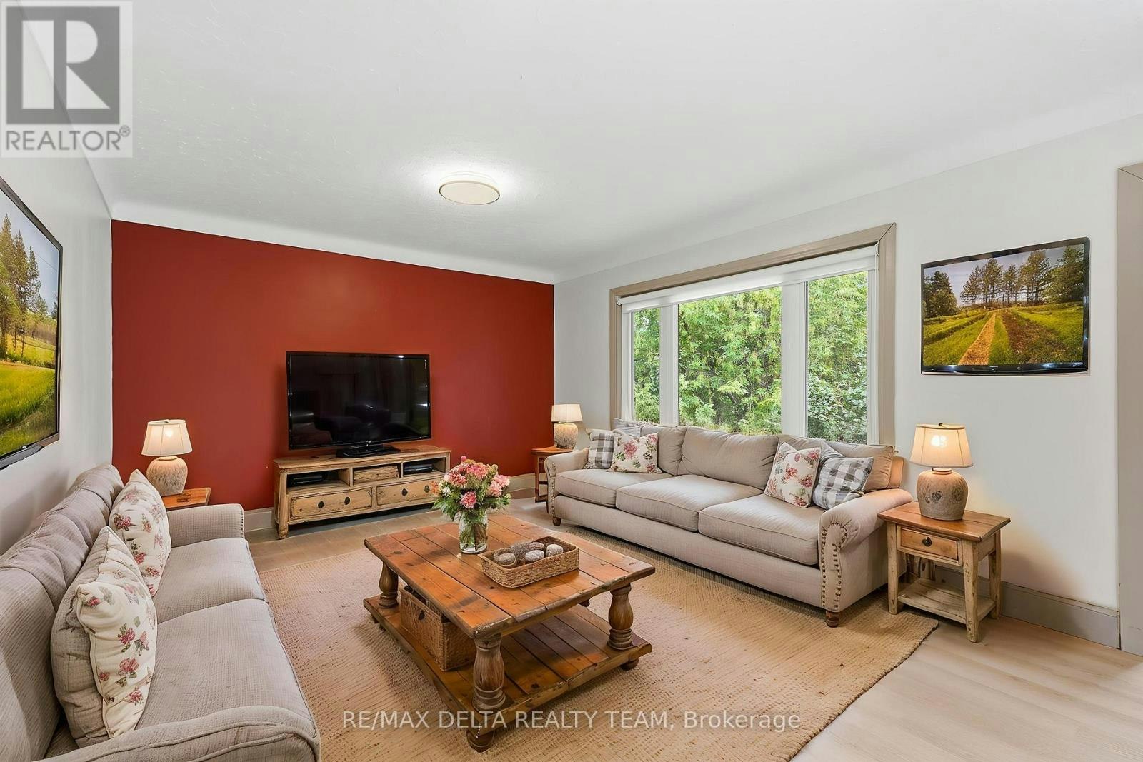2604 Mer Bleue Road, Ottawa, ON, K4B 1H9 - 4