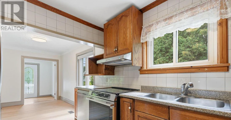 2604 Mer Bleue Road, Ottawa, ON, K4B 1H9 - 8