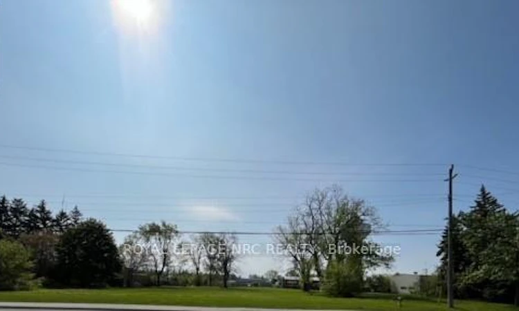 1367 Niagara Stone Road