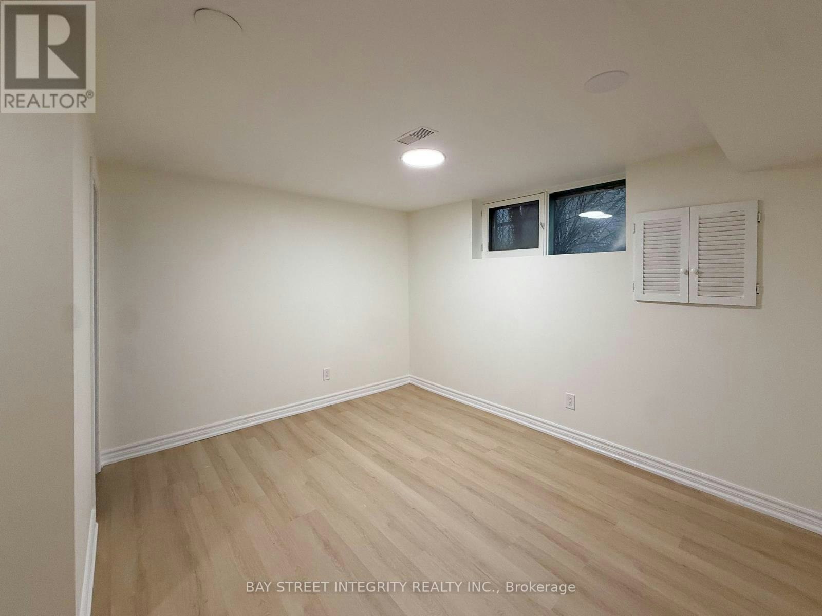 LOWER-40 Rippleton Road, Toronto, ON, M3B 1H6 - 11